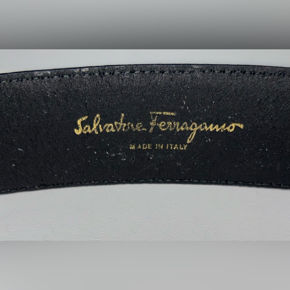 Salvatore Ferragamo Navy Blue and Gold Belt - Picture 2 of 4